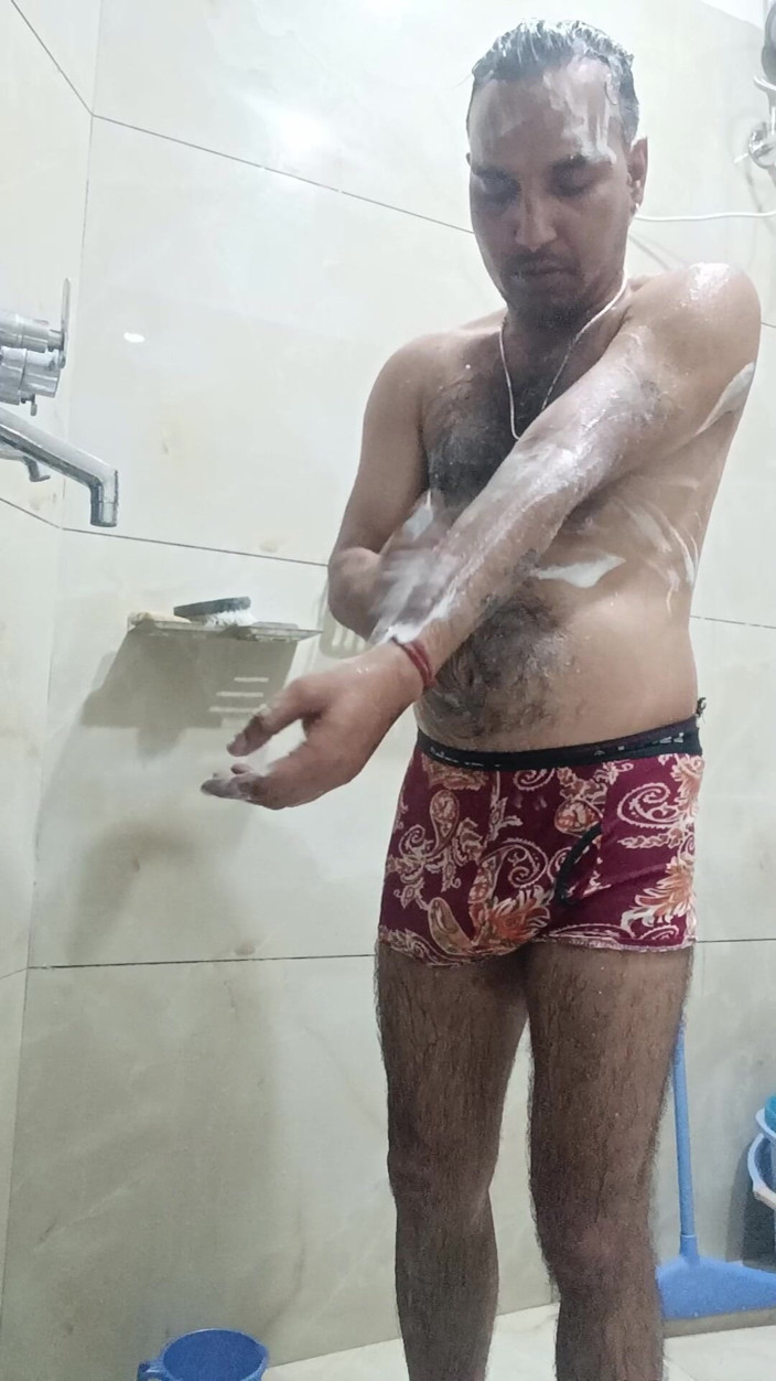 Rajasthani-old-lover: Aksi hot lesbian tante seksi india yang lagi asik muasin...
