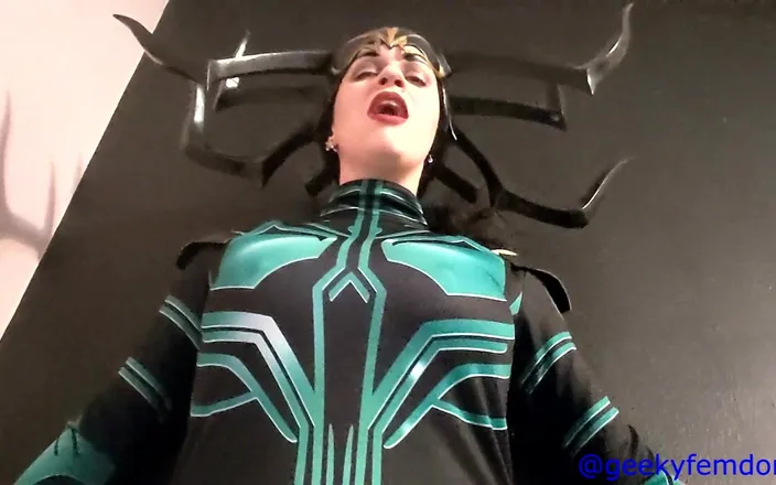 Geeky Femdom: 圣诞节双功能
