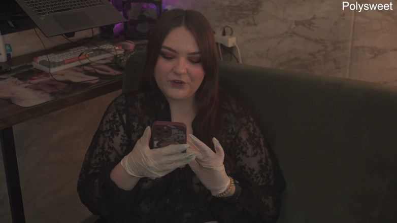 Polly Sweet: Hikaye - Adam Kızın Ve Sonra Onun Strap-On'ını Seviyor
