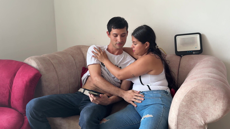 Alicilanyn09: I Fuck My Shy Stepson to Teach Him How to...