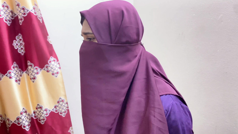 Bdsex24: Üvey baba genç üvey oğullarını sert sikiyor