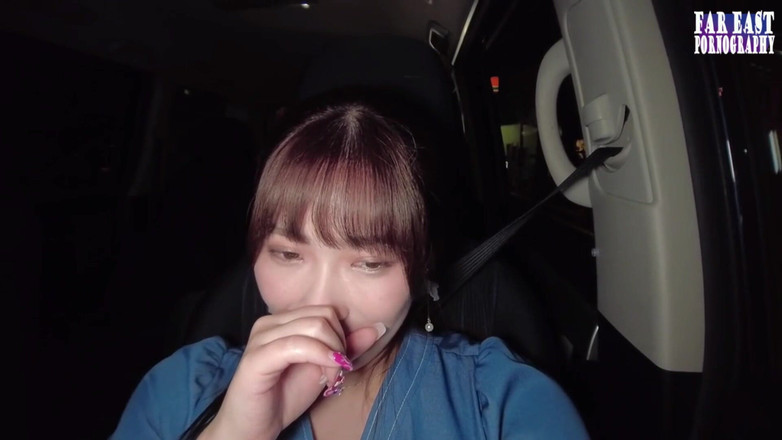 Far East pornography: Potěšení s dvojitou pusou na pomalé teplé procházce, která si...