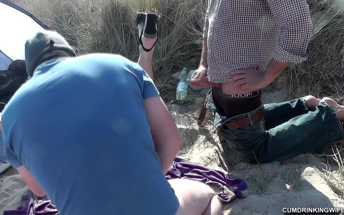 Cumdrinking Wife: Tar alla tuppar och laster på en strand