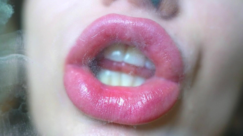 Rarible Diamond: 裸体多汁的吻