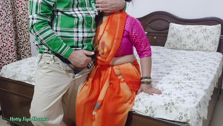 Hotty Jiya Sharmaa: Desi Bhabhi Was Washing Utensils in the Kitchen When Her...