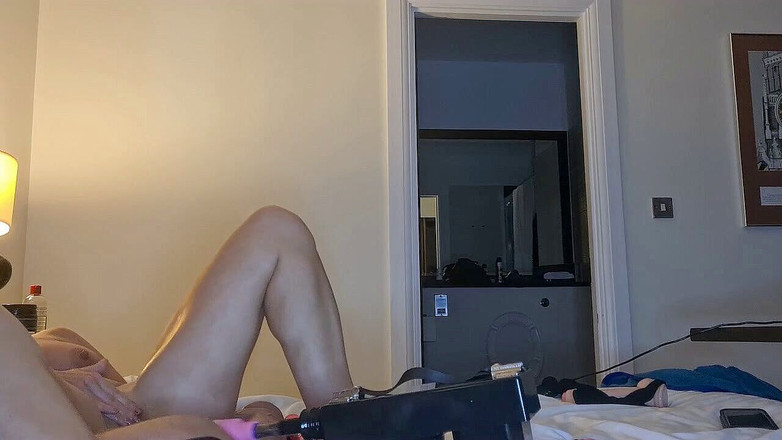 Anal Fetish Couple: 和我的老公轻松自慰，第4部分