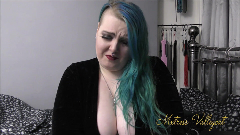Mxtress Valleycat: Its Not Coereced if You're in the Closet