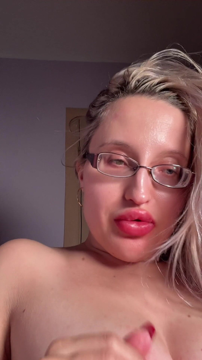 FinDom Goaldigger: 순결에 자지를 진동