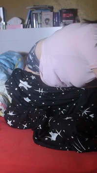 Dvě holky v posteli