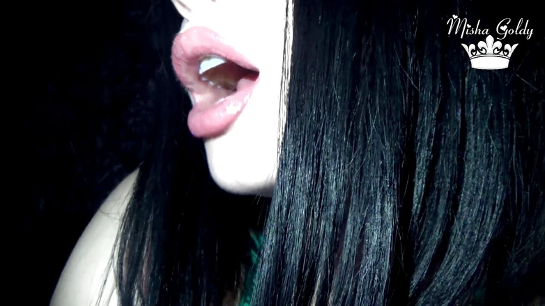 Goddess Misha Goldy: I made my lips bigger! Lips bigger - cum faster!