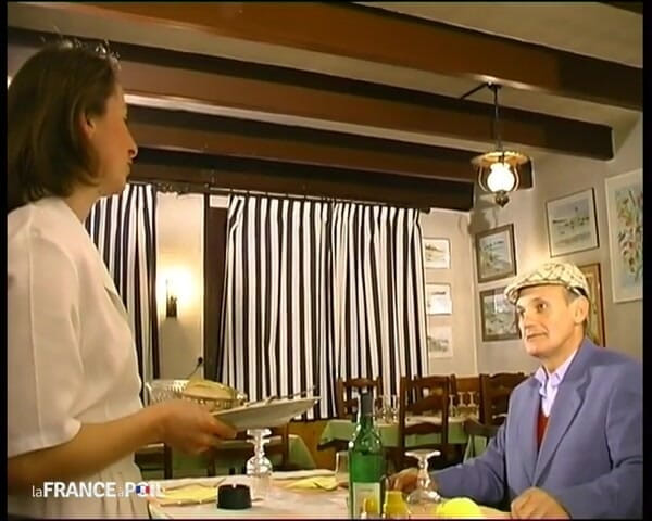 French Family Secrets: Sărut ca să nu te concediezi