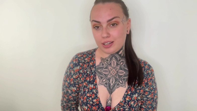 Miss Valentina: Therapiefantasie met Dr Valentina