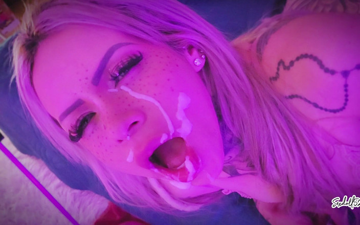Sexdoll520: Jag förförde min styvbro att få en creampie | Skönhet brud