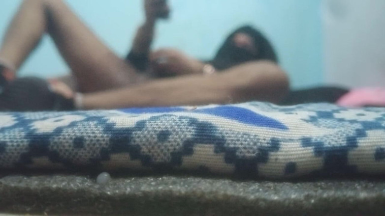 Urvashipatil123: bhaartiy krosadresar seksi vidiyo reshmi nakaab.