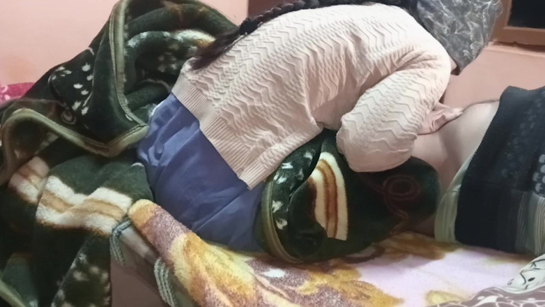 Janvibhabhii: My cute stepsister share her bedroom and give me blowjob...