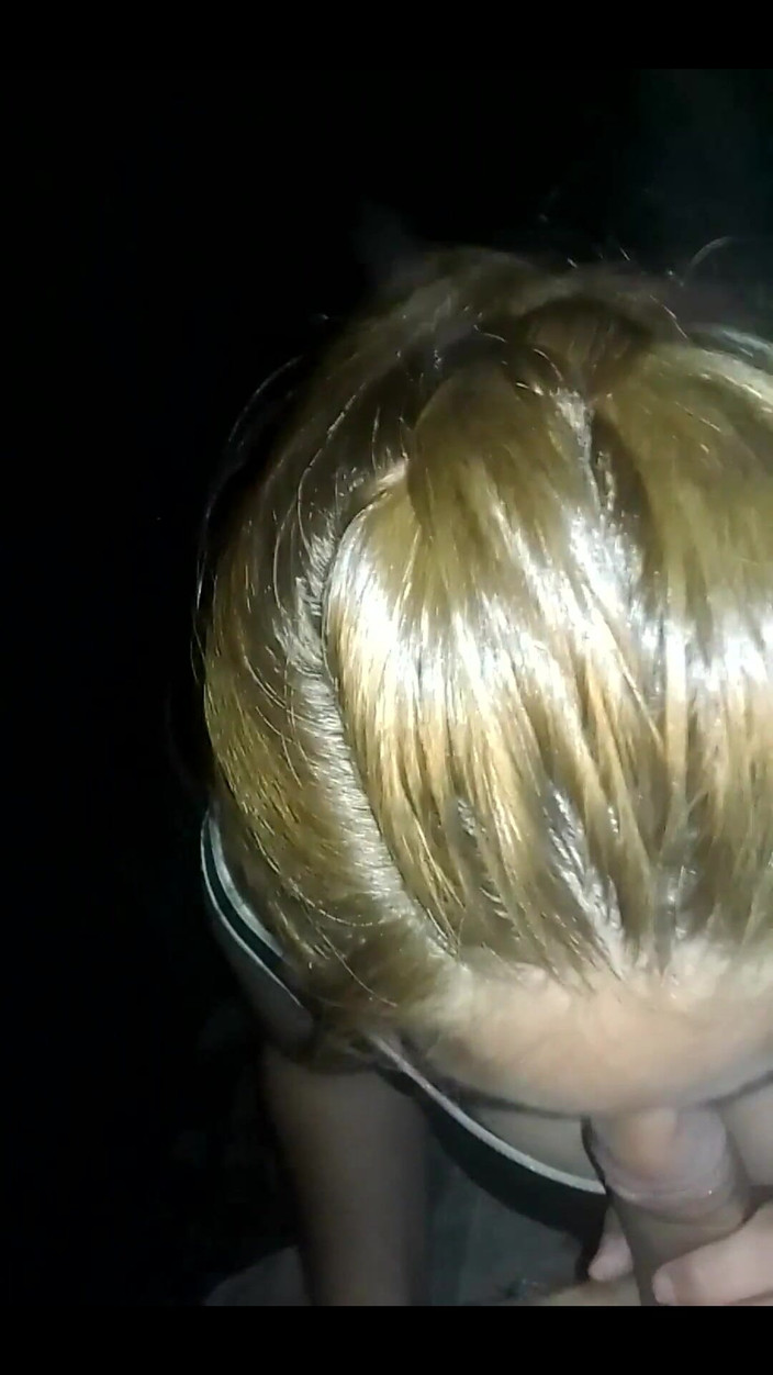 Fitcure1: POV blondýnka mě vysaje a šukáme zezadu