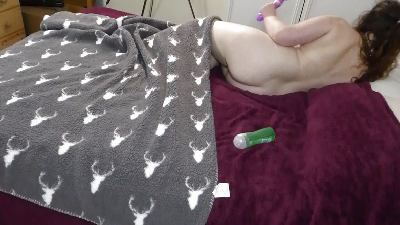 Mr D and Miss C: जोड़ा घर का बना शौकिया सेक्स टेप बना रहा है