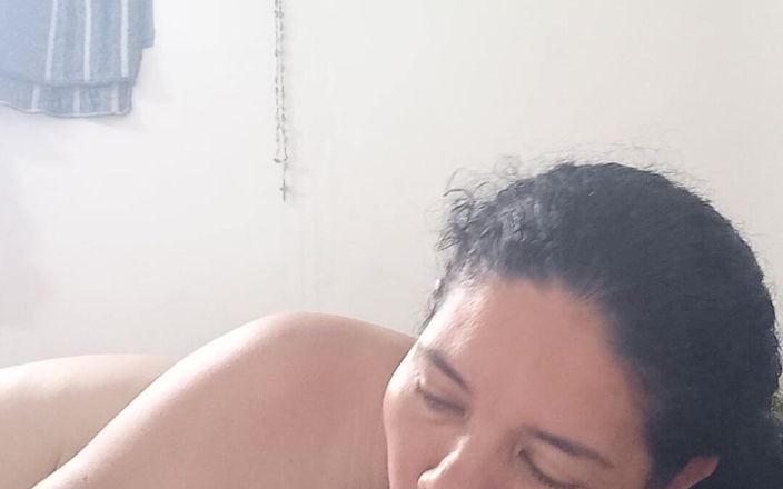 Valkyrieandluigy: Mature Sucking Deep Throat