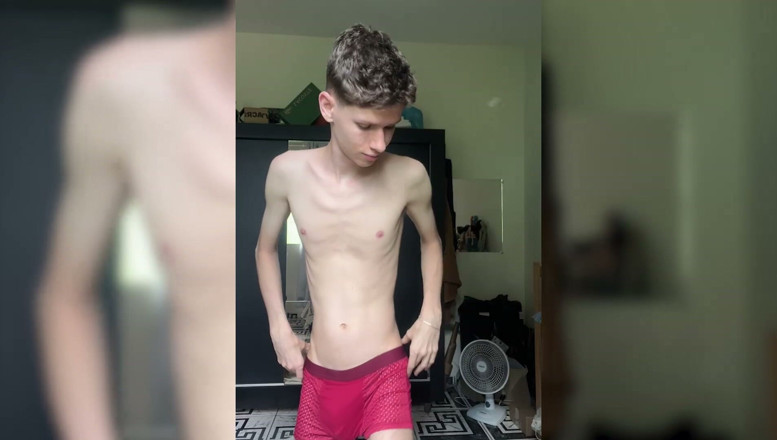 Kedoimath: Skinny Jaw Cracks with Cock Size
