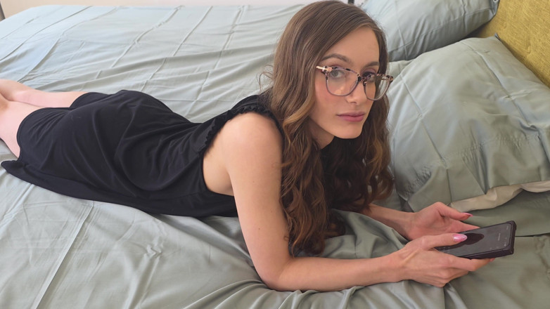 Tommy Wood XXX: La figliastra riceve un creampie dal suo grosso cazzo dal...