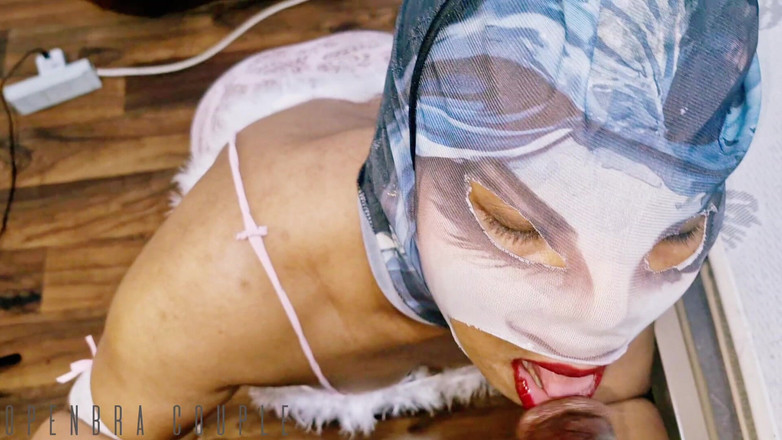 Openbra: Cosplay india madrastra follando con hijastro