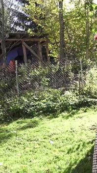 MILF Wanilianna Loves to Play with Her Pussy in the Open Air