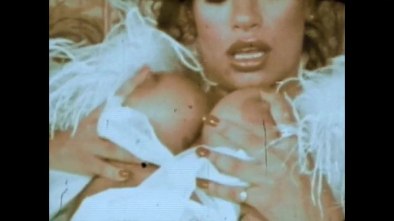 The Unforgettable: Vanessa a Susan si užívají penis