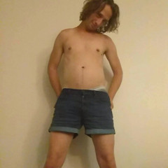 Nude Self-posing 2 thumbnail