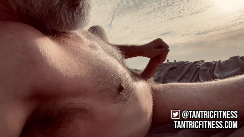 Tantric Fitness: Beach Bate!