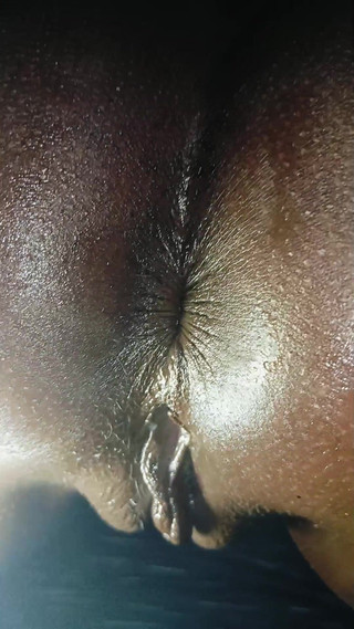 Marri bully: खिलोना खेलना और ऊँगली करना और काली चूत की तंग चूत चोदना