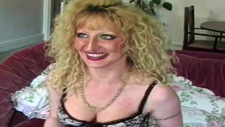 Ben Dover Movies: More sex and the settee: Julie