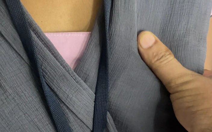 Desi girl riya: Desi Ấn Độ trinh nữ đại học lần đầu tiên thử quan hệ tình...
