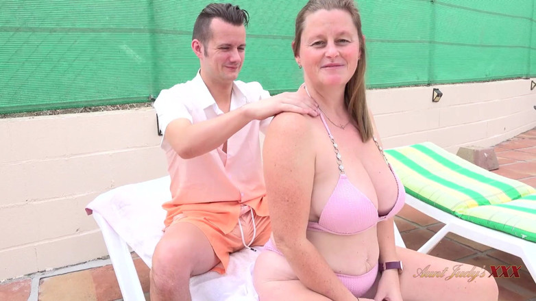 Aunt Judy's XXX: Tantejudysxxx - Marie, MILF Mature À Forte Poitrine De 47 Ans, Se Tape...