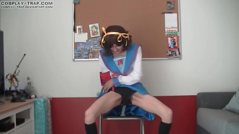 RosalinaxGirl: Travestiet cosplay Haruhi plezierstoel