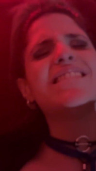 Büyük Göğüslü Minik Divinamaruuu, İlk BDSM Seansında Teslim Oluyor - Tam Ve Acımasız Teslimiyet