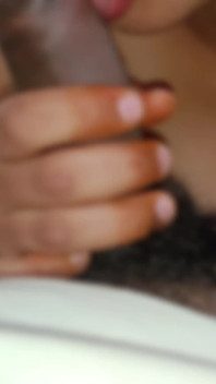 침대에 누워 있는 동안 인도 바비에게 펠라를 받은 Devar, 힌디어 오디오로 XXX 섹스