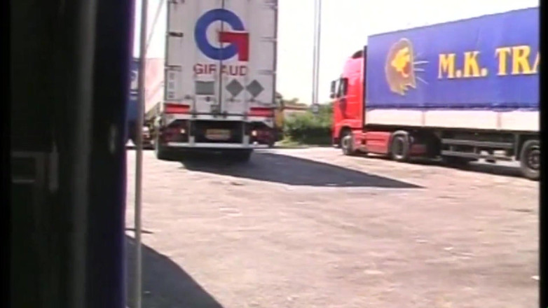 Deutschland porn: Đừng nhìn nhưng bạn có thể chạm vào