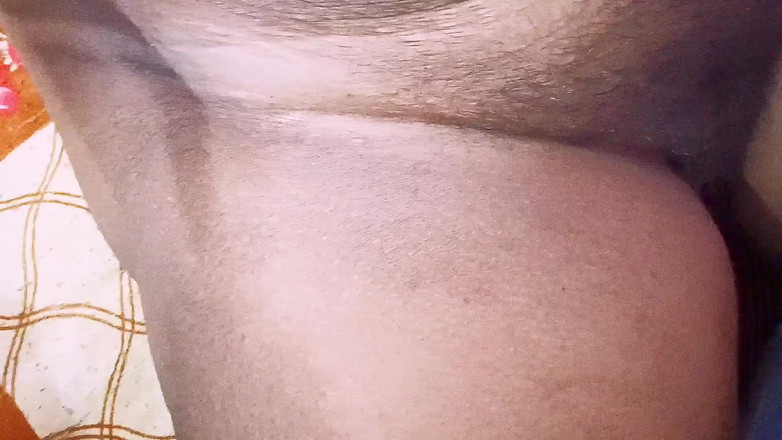 Priyabhabhi2011: Pegangan ketat, tidak melarikan diri: ngocok penny barber