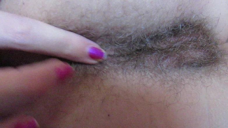 Cuteblonde666: Gros plan, trou du cul poilu, taquinage et doigtage