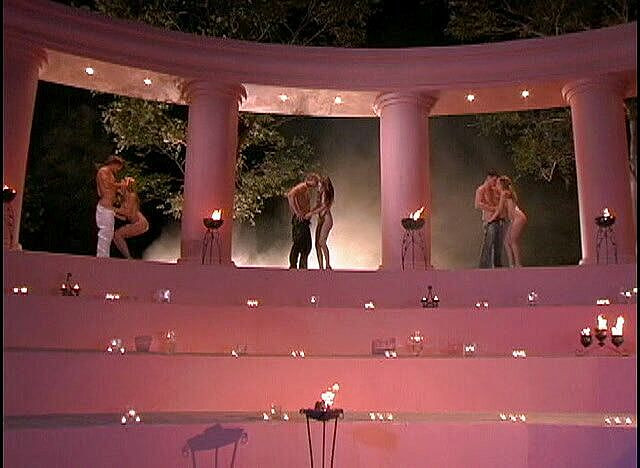 Cryptostudios: 세 명의 아름다운 젊은 회원을 따먹는 미국의 거대한 자지 컬트 지도자 3명