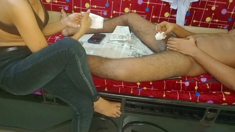 NikiRathod: Při spánku využila šanci, aby mě k ní přinutila k honění...