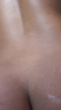 Sortudo cara fode bunda grande ébano