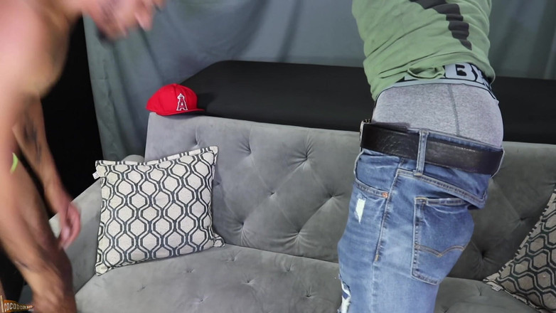 CocoDorm: 다미안 서지 + 카슈다디드르 - 넷플릭스나 오한이 없어, 섹스하자!