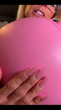 Water Makes My Breast Inflate!