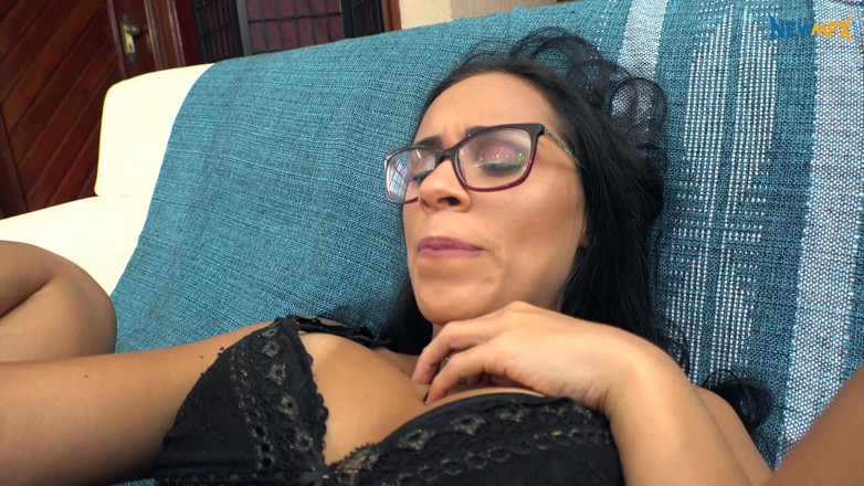 NewMFX Lesbian: Lusty Call