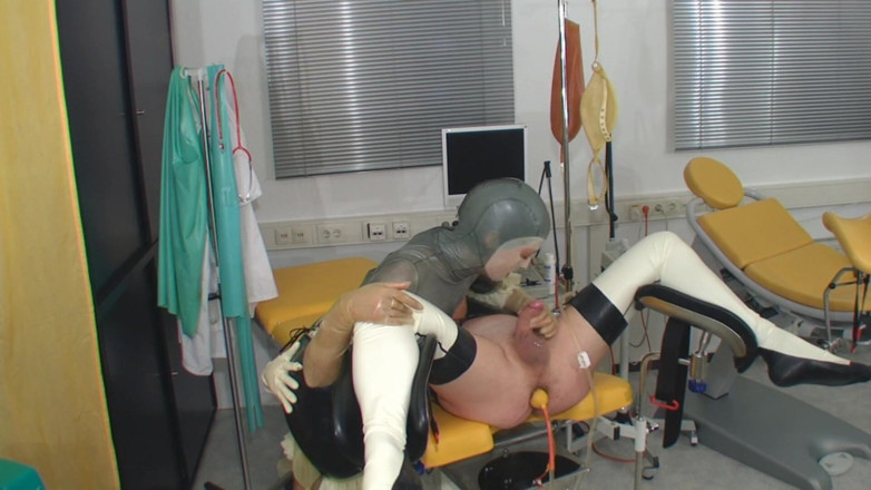 Rubber & Clinic Studio - 1ATOYS: Horny enema with the rubbernurse