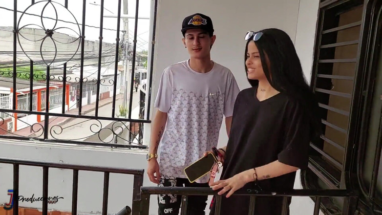 RASHEELHILLS: Saya bertemu dengan pelacur kawan saya dan saya membawanya pulang...