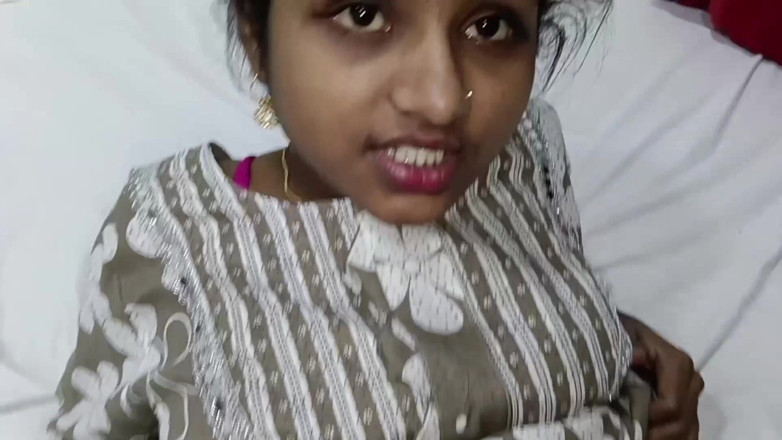 AmpleOunce283: 이웃은 수딥타가 그녀를 핑거링하는 것을 보았고, 그녀의 땅을 잡고 그녀를 밑으로 끌어당긴 다음 소변을 보았습니다.