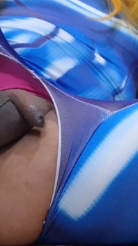 Fullständig version av transflicka i Samus Halloween Cosplay får anal ägs.