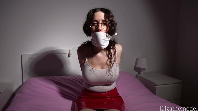 ElizaTheModel: Jonkvrouw in nood